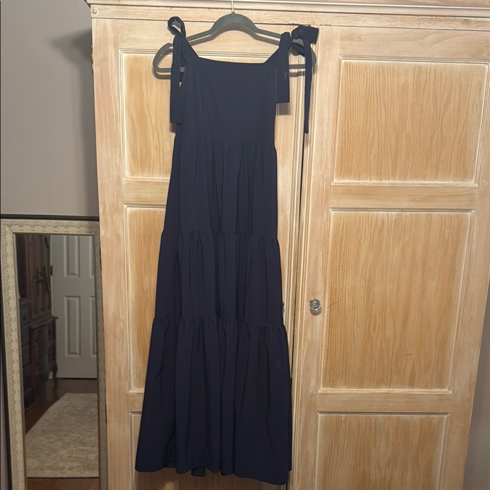 Elegant Navy Blue Maxi Dress